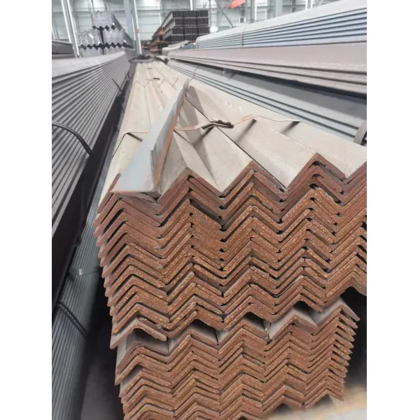 Q235B SS400 Angle Bar 100*100*6mm Steel Angle with 6m Length for Structural Applications