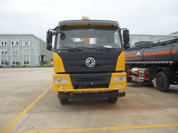 Good Price Dongfeng New Left Hand Drive 4x4 off Road Used in Mountain Truck Mounted Crane 10ton