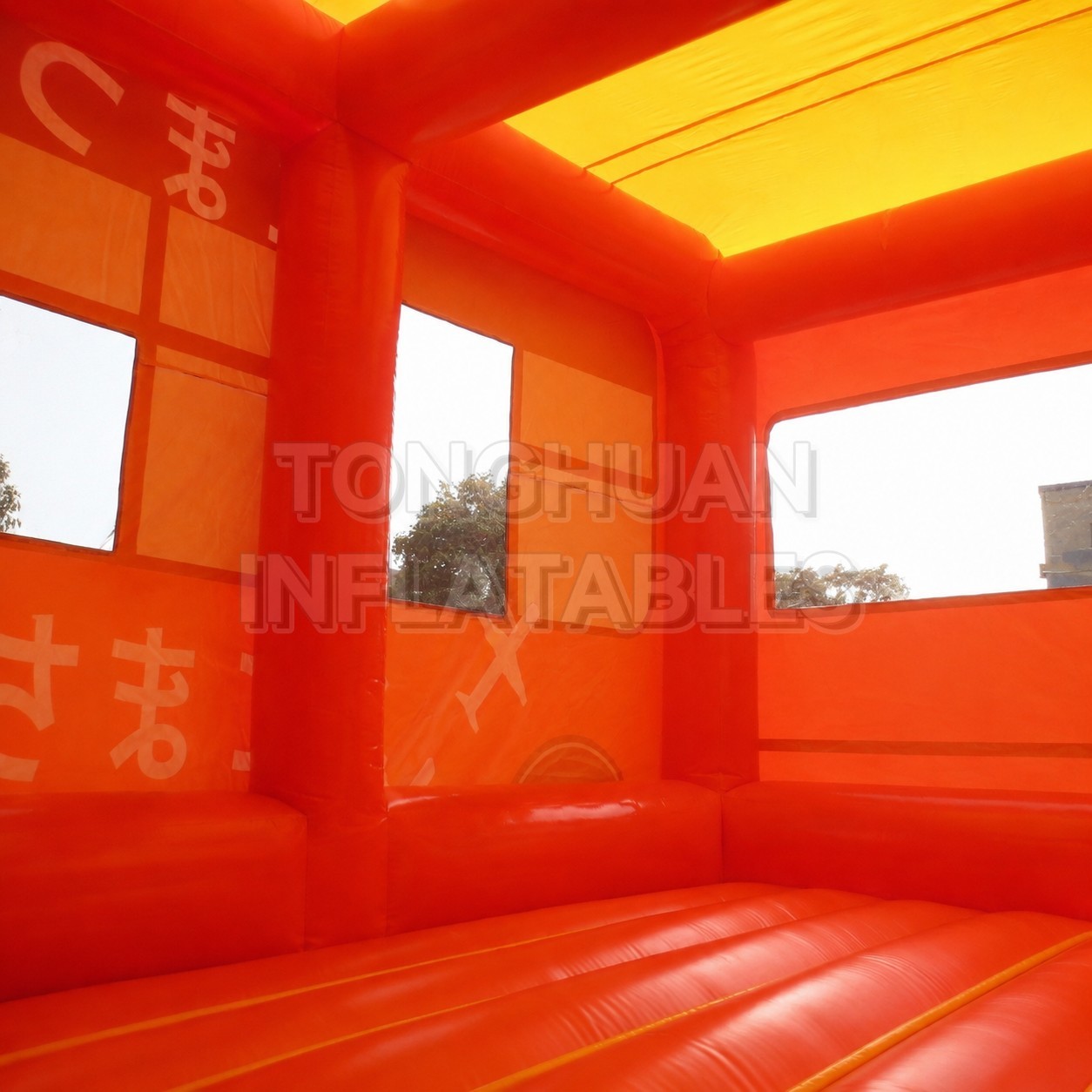 Cartoon Bus Inflatable Bounce House for Commercial Rental and Kids Entertainment