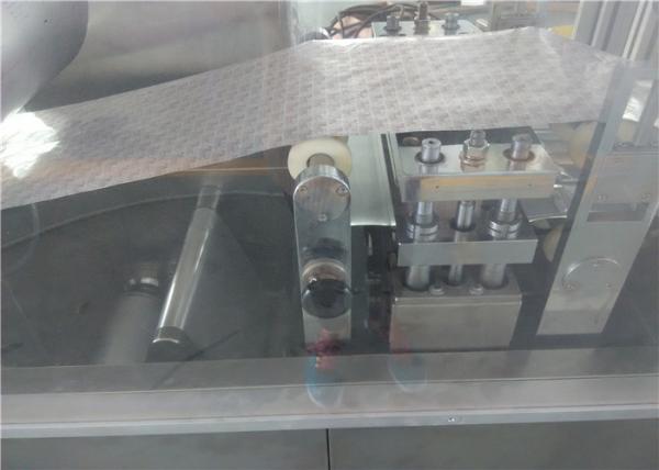 Pharmaceutical Automatic Tropical Blister Packing Machine For Soft Gel Capsule