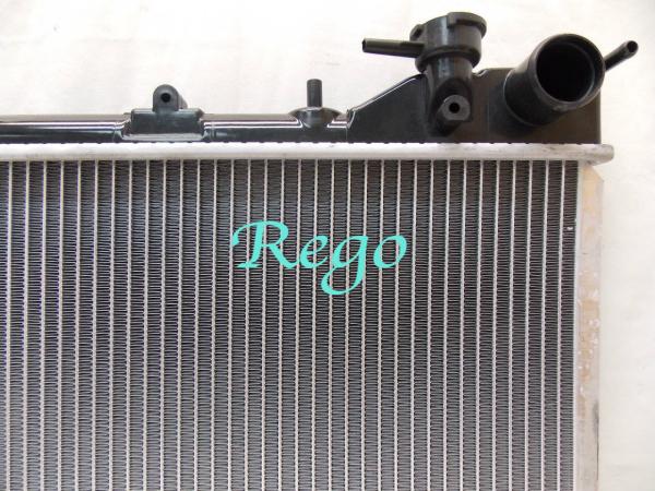 Car Radiator For CHRYSLER Town & Country /Voyager 08-13 MT