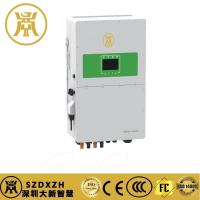 99% d'efficacité MPPT Les onduleurs hybrides à trois phases supportent plusieurs batteries parallèles