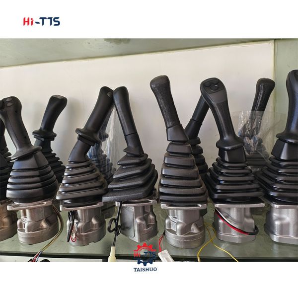 Excavator Excavator control lever assembly DH55 DH55-5 DH-5 DH220-5  2420-9571 31N6-20200 2457842 2457844 31Q6-2001 420-00237