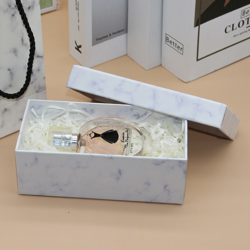 White Decorative Paper Jewelry Bag Luxury Display Jewelry Gift Bag