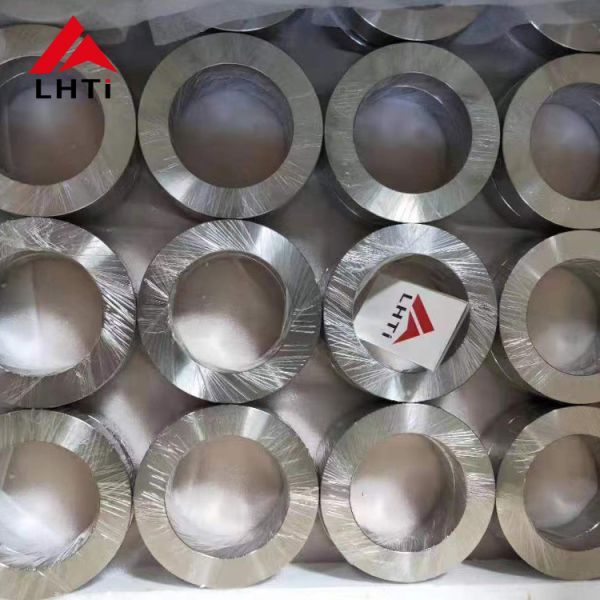 Forged High Quality 99.6% Gr2 Pure Titanium Ring