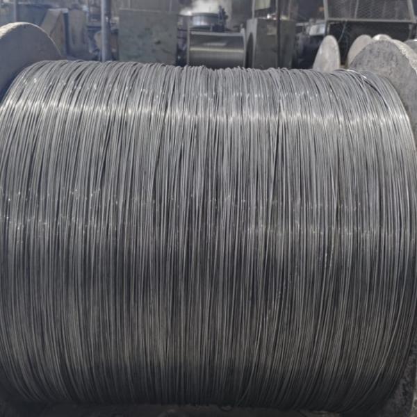 Оптовая торговля черным прожектором железного провода галстук связывающий мягкий провода черный провода производитель и поставщик