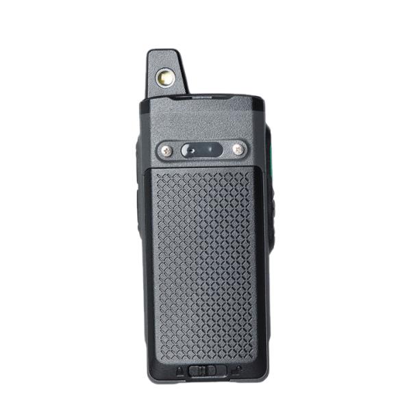 5W Output Power Hytera POC Radio PNC370 for Communication 3000-3500mAh Battery Capacity