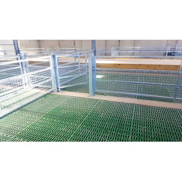 Алюминиевое стекло из сплава металлического металла Конструкция помещения для фермы козов Стальная конструкция Дом для овец Приют PKPM Рисунок