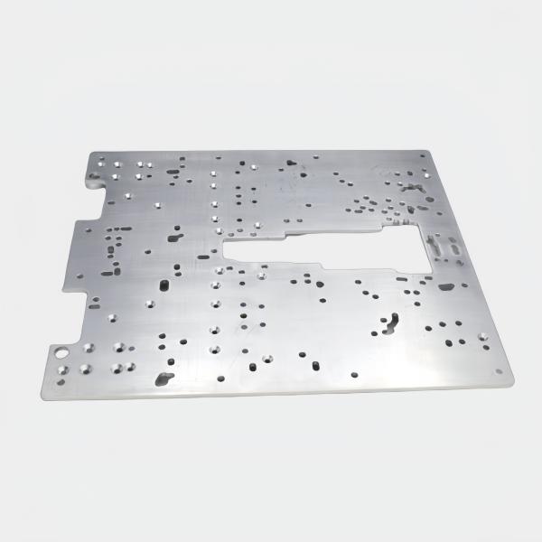 Painel decorativo de alumínio anodizado de precisão / Painel de interruptor de alumínio com resistência a impactos aumentada