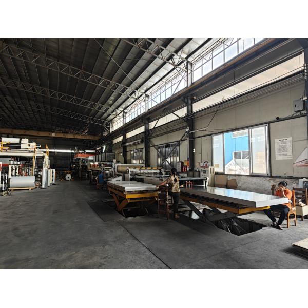 ACP листы Огнеупорный 4,0 мм, высокоблестящая отделка, 1220 мм * 2440 мм Размер