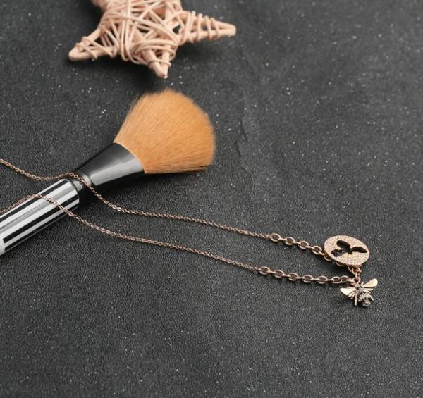 Swarwski Ccopy  Bee Pendant Necklacae Stainless Steel Rose Gold Neckalce Bee Sharp Design Necklace