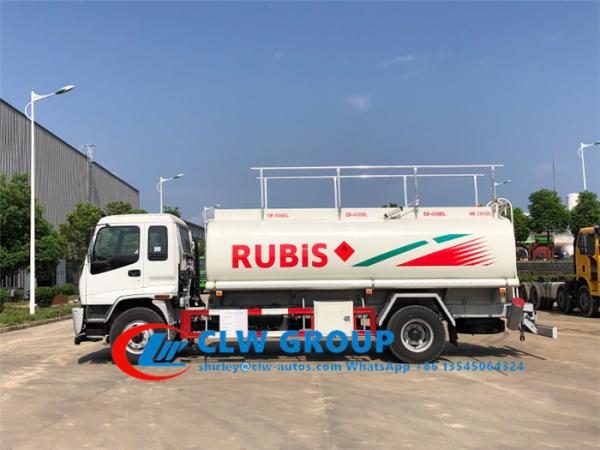 4 caminhão de ISUZU FTR 15000L Refueler do compartimento