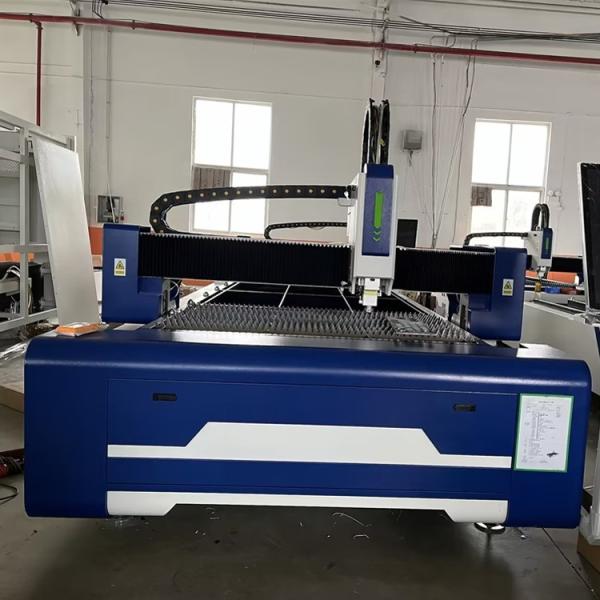 2024 Max Raycus IPG 3015 1kw 1500w 2000w 3000w 6000w CNC Metal Carbon Fiber Laser Cutting Machine for Sheet Metal and Tube