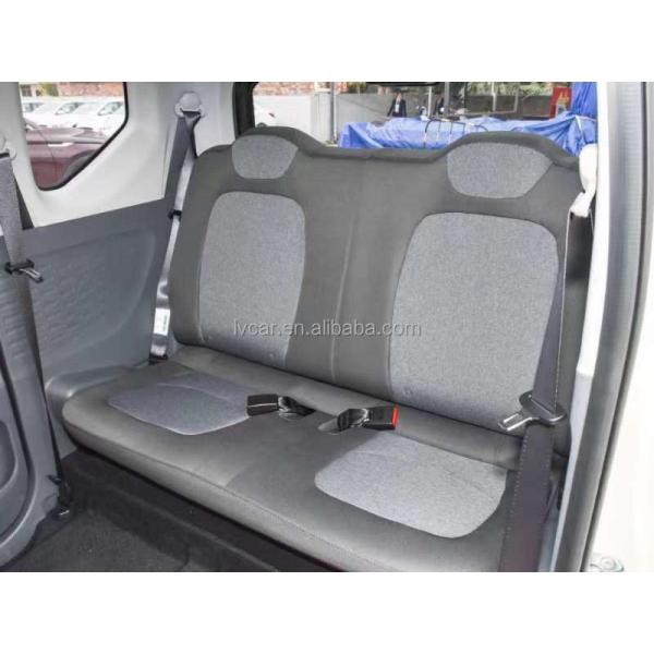 2023 Wuling Mini EV Convertible Design 170km Cruising Range 3-door 4-seat Body Structure