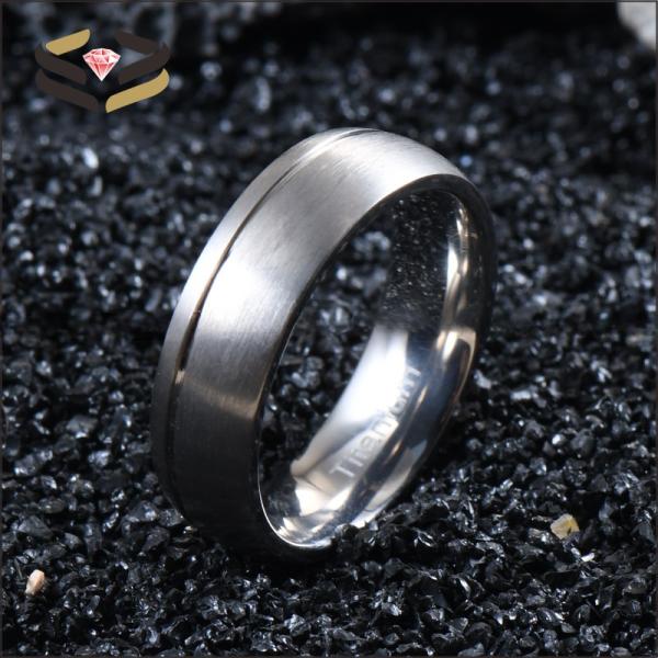 Bague de fiançailles et de mariage en titane avec rainure décalée, finition mate brossée, 6 mm et 8 mm, pour hommes et femmes