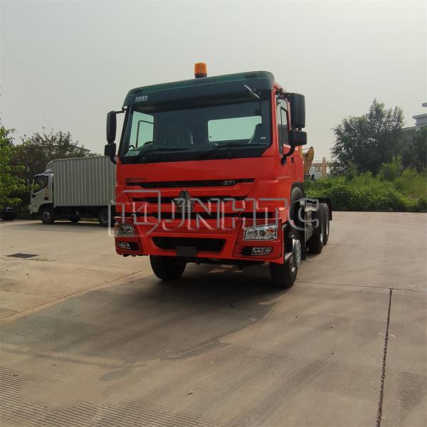 Howo Used Tractor Head Trailer 95 Km/h 30 Tons 6x6