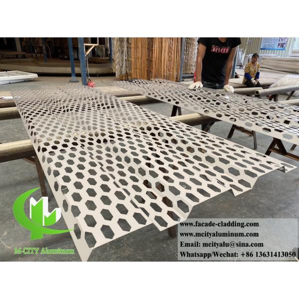 CNC лазерный резка резные металлические панели для ограждения сада алюминиевого экрана здания декорации толщиной 4 мм в Китае