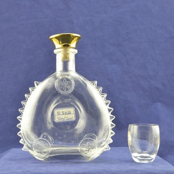 750ML Custom Spirit Bottles Super Flint Glass Material Brandy Glass Bottle with Cork