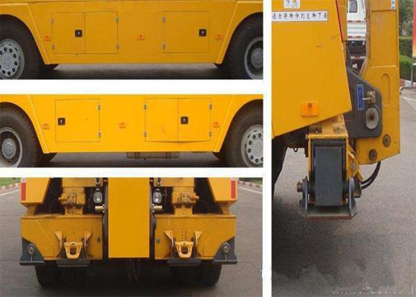 Durable Custom Wrecker Tow Truck , 200KN Boom / Sling Separated Breakdown Recovery Truck