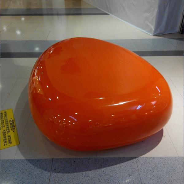 customize size fiberglass chair as decoration statue in plaza hall or supermarket