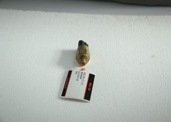 LB-A3053 Excavator Spare Parts  Oil Pressure Sensor 14W204 63038K 21302639