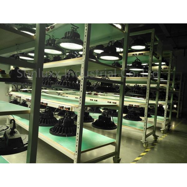 95% Min Light Transmittance High Bay LED Lights With Patented Water Wave Lens