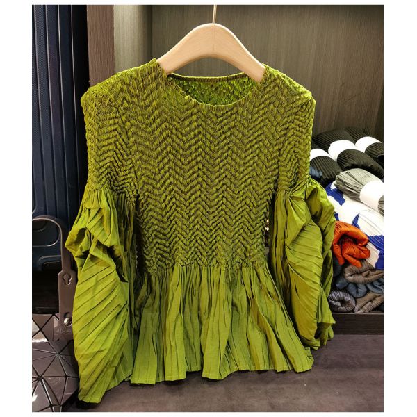 Nice Fashion Simple Pleated Suit Women's New Autumn Simple Design Pleated Top Wide Leg Pants Two-piece Set