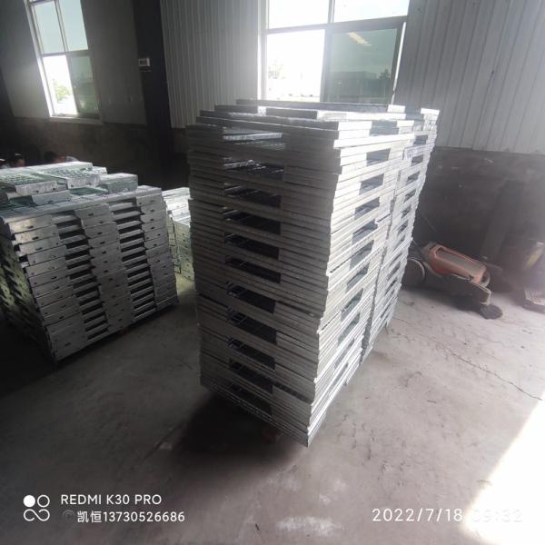 Hot Galvanized Steel Grating Plate , Customized Trench Cover Plate Grating