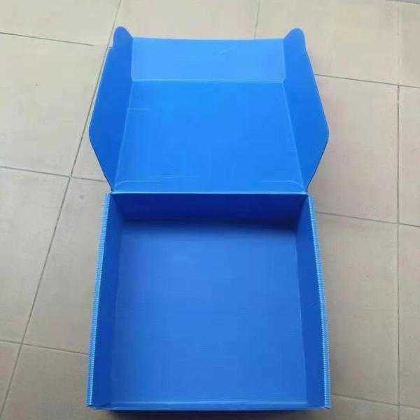 Lightweight Plastic Corrugated Containers Anti Flaming Anti Pressure PP Carton Box