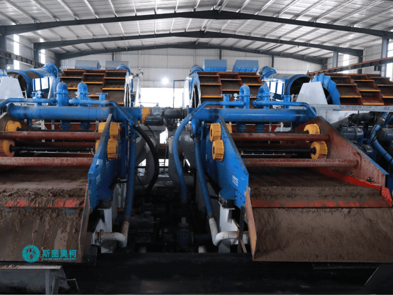 Dewater Screen Mineral Screening Machine 0-10mm Output Size OEM