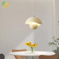 Pantalão de bola de creme Luminoso nórdico Moderno Simples Lâmpadas de LED Branco Quente