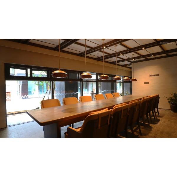 Mobiliário de hotel e restaurante, incluindo mesa de jantar moderna e cadeira de jantar confortável