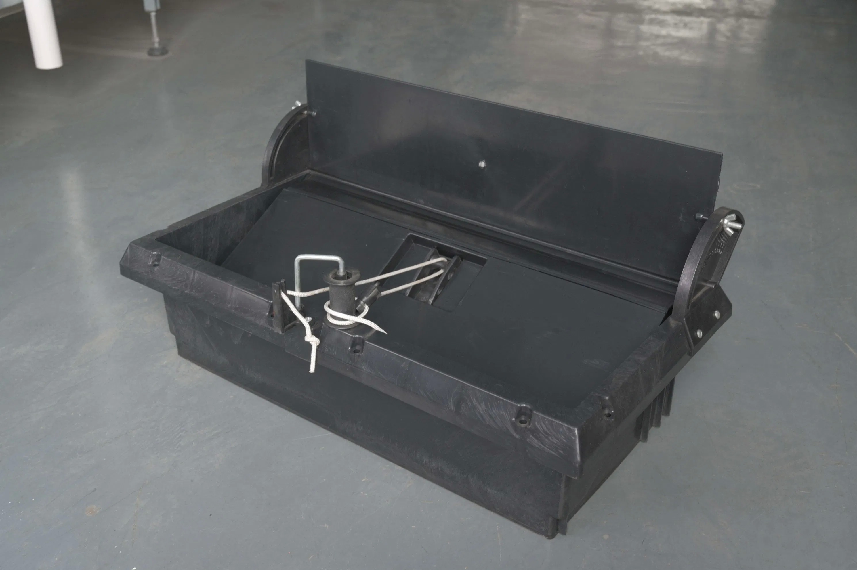 Plastic Poultry Ventilation Air Inlet System Energy Efficient Anti Aging Moisture Resistant