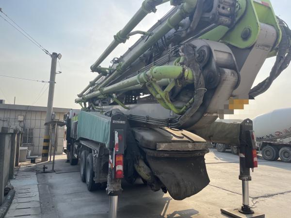 2019 Zoomlion Concrete Pump Truck 63 Meters Long Boom Pump Truck Customized Extended Pump Pipe