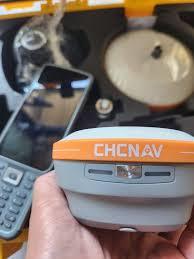 RTK GNSS Receiver with 1048 Channels and 405-470 MHz UHF Internal Radio for Accurate Geospatial Data Collection