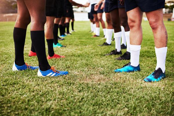 30mm Height Artificial Synthetic Turf Sports Flooring Green PE Plastic Grass