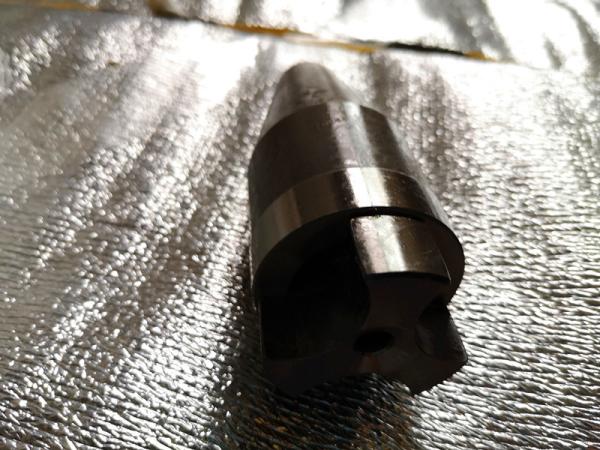 HYUNDAI MAN B&W 5S60MC-C MK7 Spindle Guide Non Return Valve In Stock