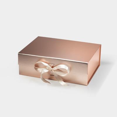 Boîte d'emballage en papier de luxe personnalisée Magnétique pliable Magnétique boîte cadeau du milieu