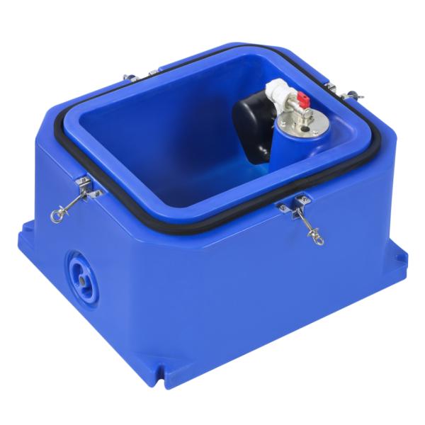 Équipement pour les bovins et les volailles