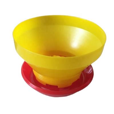 Novo tipo de bebedouro de frango vermelho com balde de água para pernas, alimentador manual para aves e bebedouro, equipamento agrícola