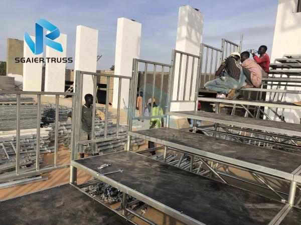 1000kgs / M2 Outside Seating Steel Grandstand For Park Adjustable Height