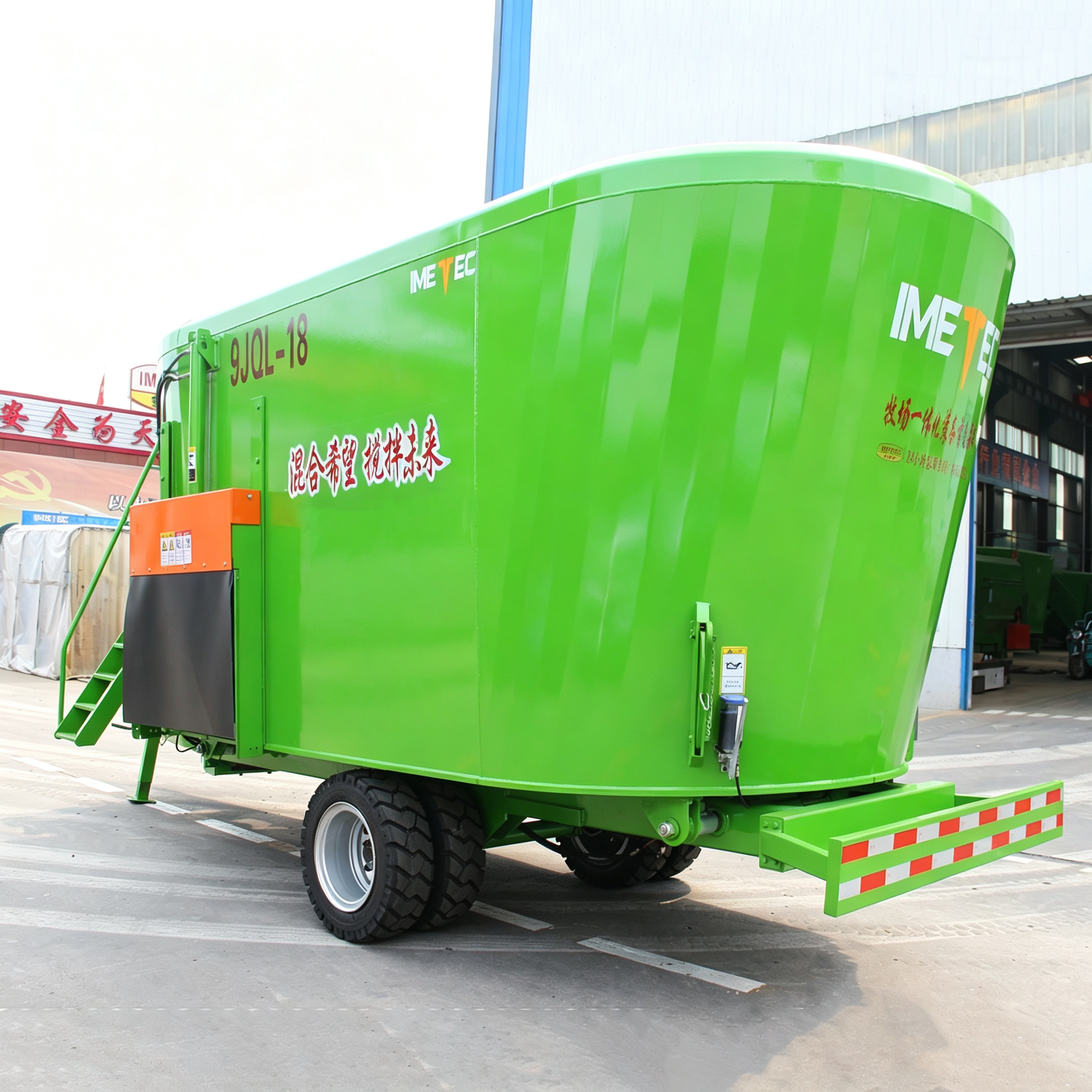 2cm-8cm Towed Self Propelled Tmr Feed Wagon Mixer Adjustable