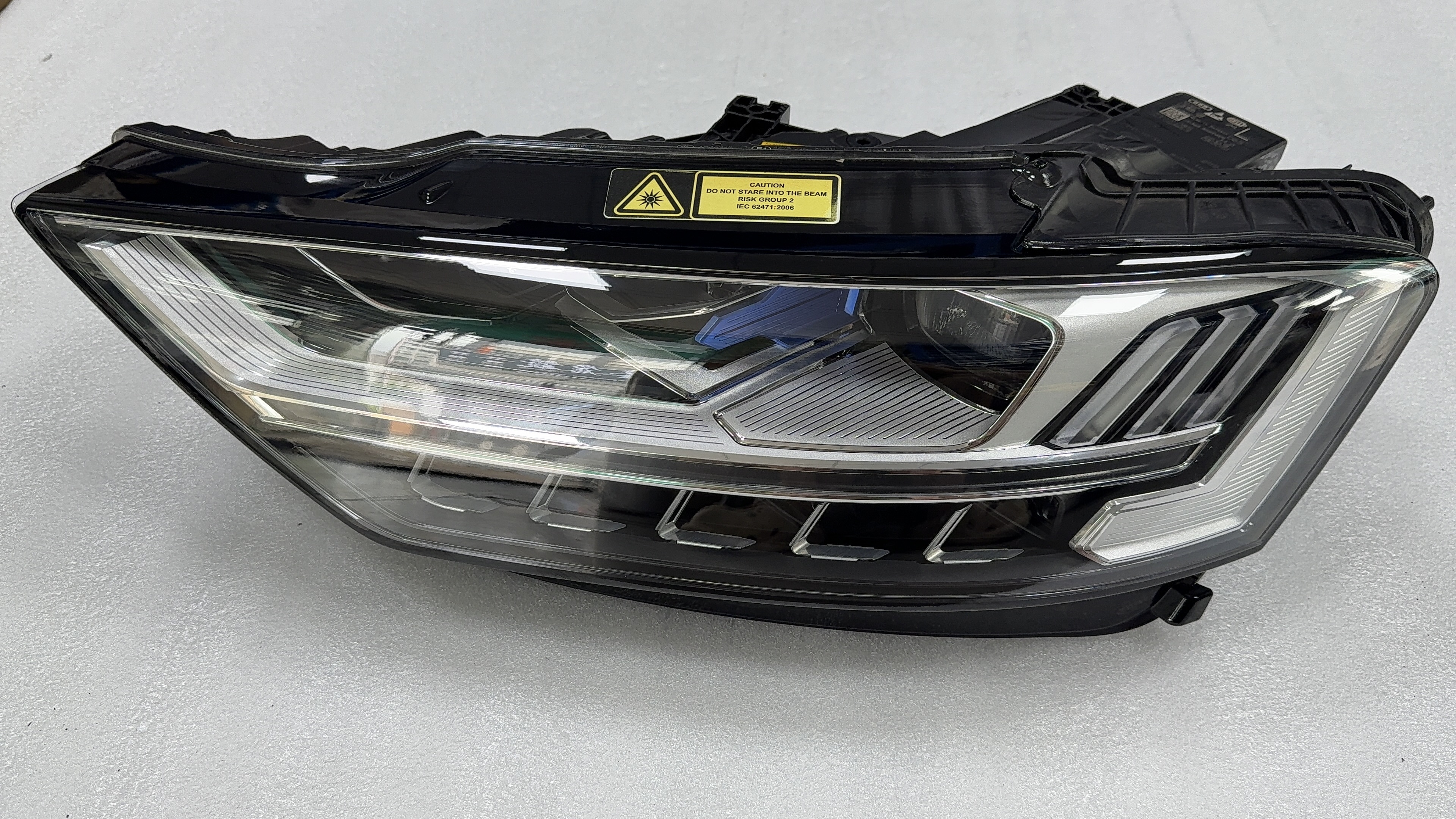 2019- 2024 A8 Laser Left Headlight Part Number: 4N094 1085A