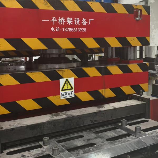 Multiple Cable Tray Forming Machine 100-600mm Width Adjustable  Low Maintenance