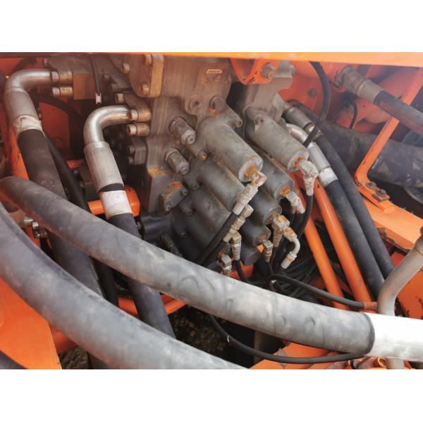 Excavatrice d'occasion Doosan DX420 avec peu d'heures de travail et cylindre hydraulique d'origine