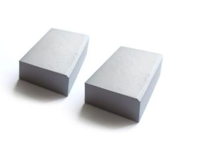 High Hardness Tungsten Carbide Saw Tips HRA 87 ~ HRA 93.5 Various Grades