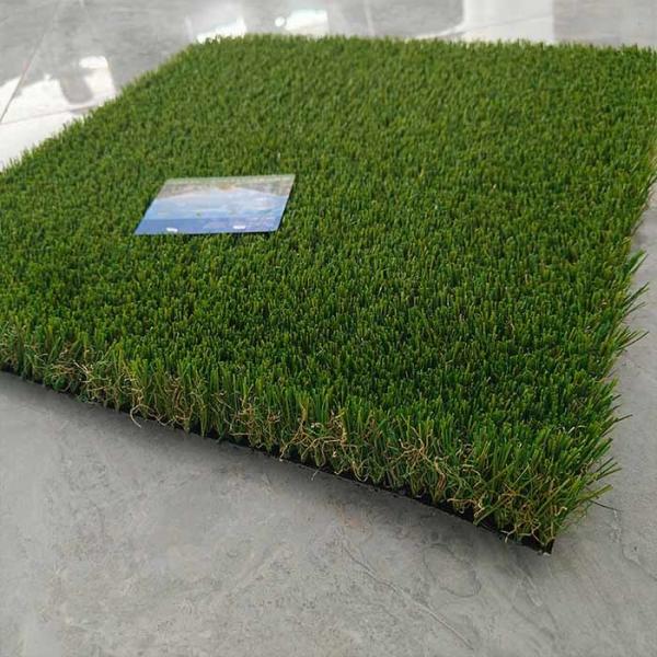 35mm Pile Height 9600 Dtex Landscape Artificial Grass For Outdoor Activities For Wholesalers And Distributors