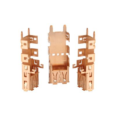 A impressão fez à máquina as peças de substituição Ra1.6 de bronze para o conector da refrigeração