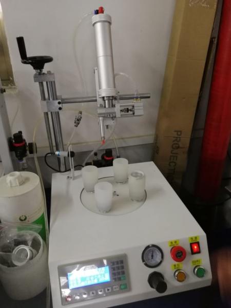 Robot Glue Adhesive Dispensing Machine For LED Bulb Cap B22 E27 Glue Dispenser