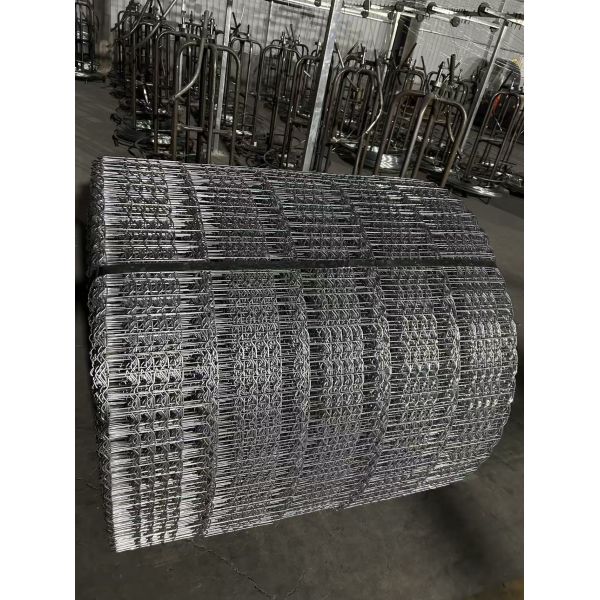 Offshore Pipeline Counterweight Welded Wire Mesh Hole Size 25.4mmx67mm Spot Welded Pipeline Steel Mesh